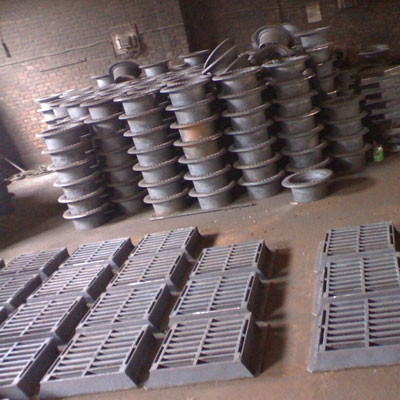 Ductile manhole cover and grate08